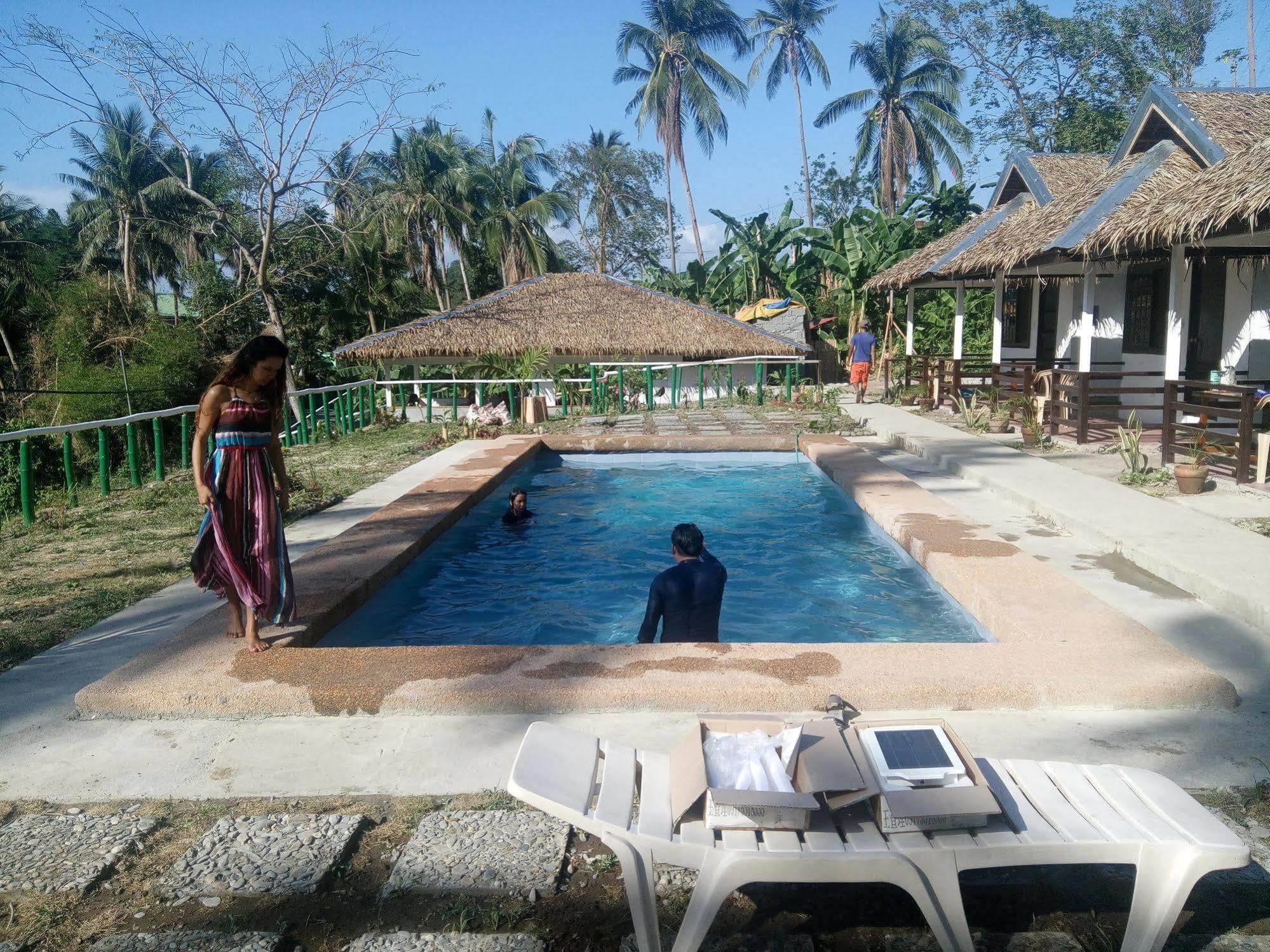 Dahilig Resort Puerto Galera Eksteriør billede