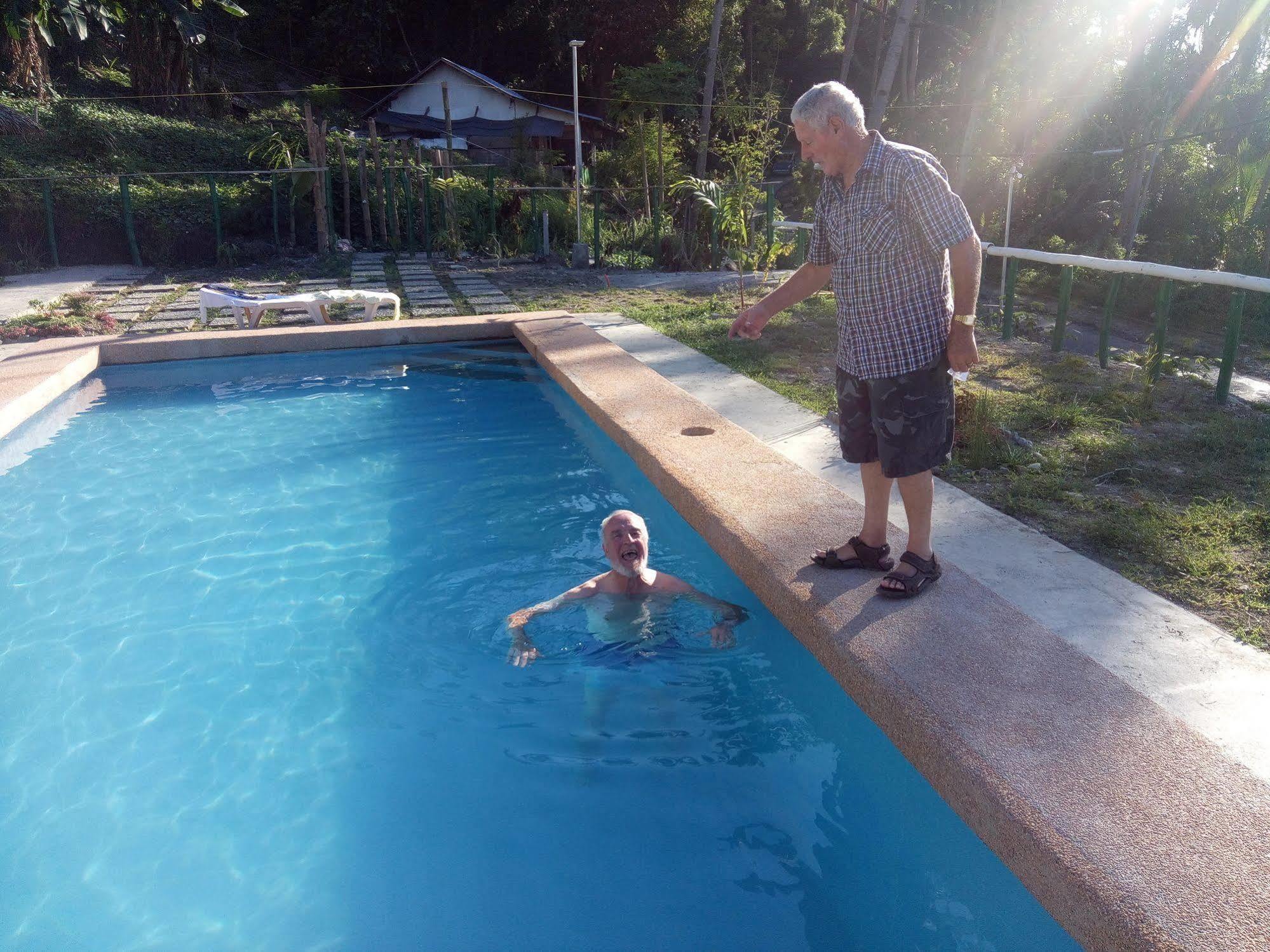 Dahilig Resort Puerto Galera Eksteriør billede