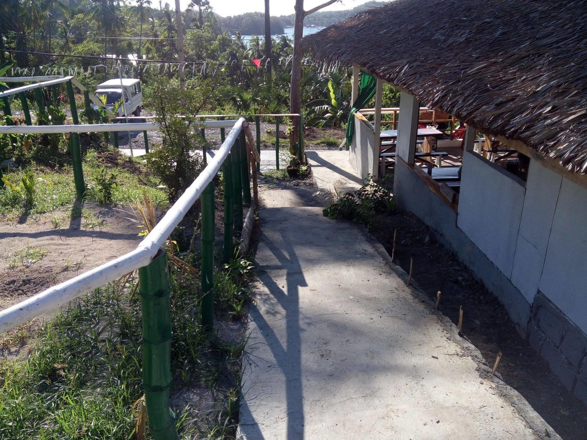 Dahilig Resort Puerto Galera Eksteriør billede